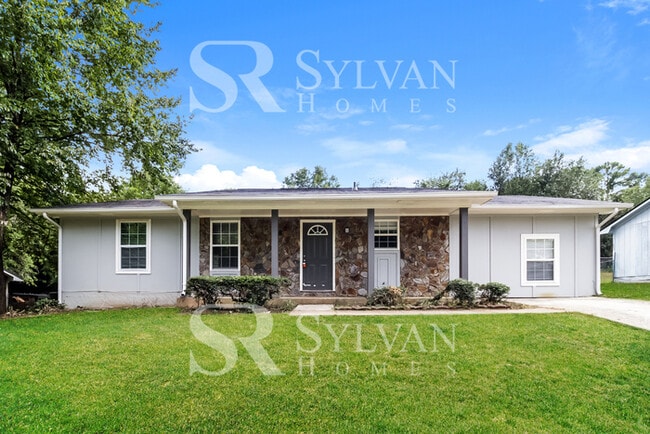 property at 340 River Chase Dr