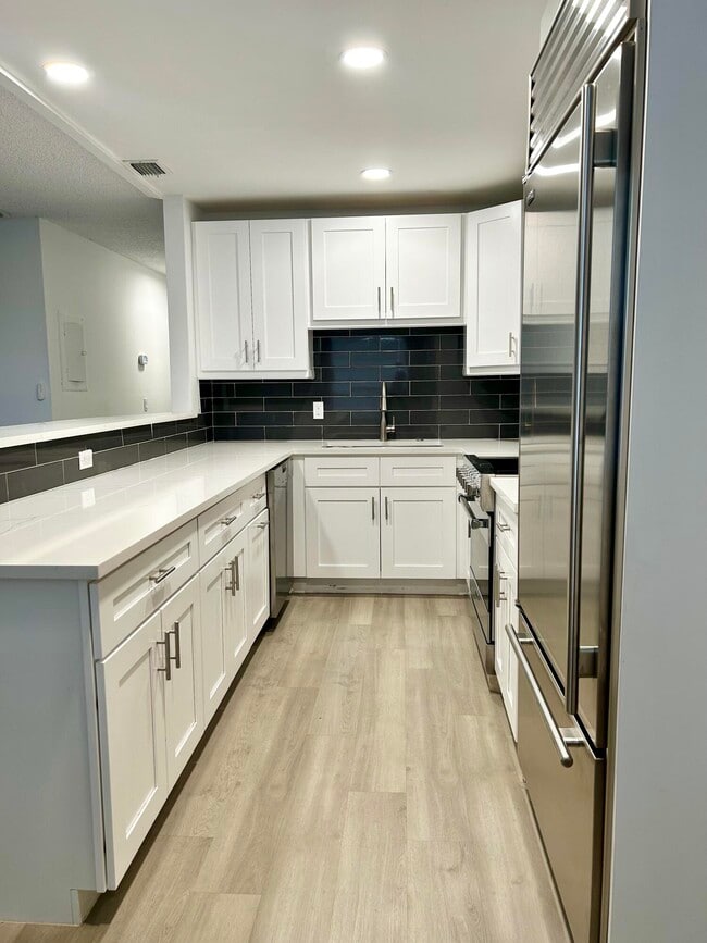 property at 227 Castlewood Dr