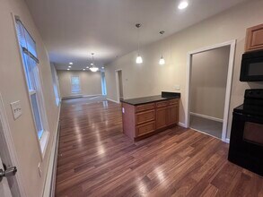 70 Randolph Rd in Worcester, MA - Building Photo - Building Photo