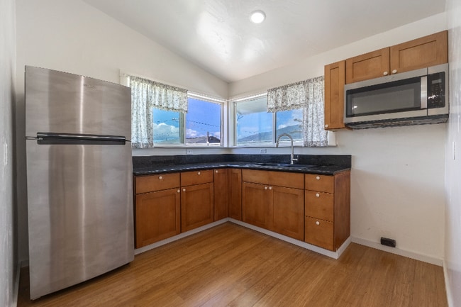 534 Kaikoo St in Wailuku, HI - Foto de edificio - Building Photo