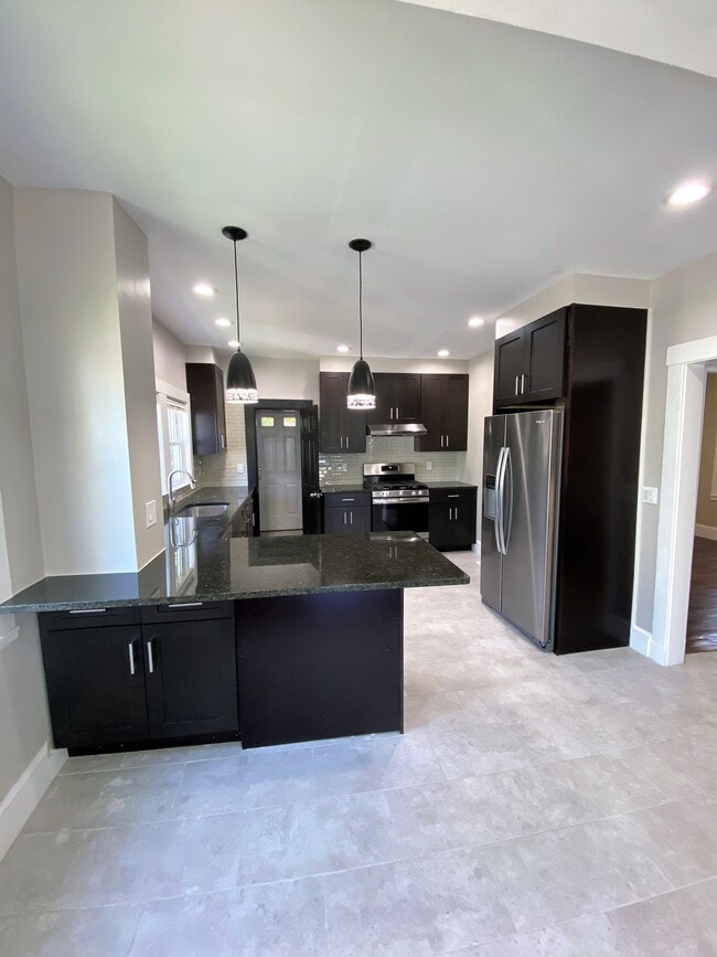 6 Homer St in Watertown, MA - Foto de edificio - Building Photo