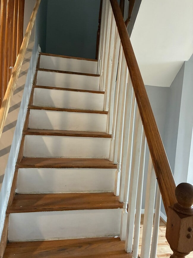 122 N Patterson Park Ave in Baltimore, MD - Building Photo - Building Photo