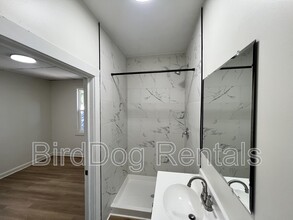 991-993-993 Reinhard Ave in Columbus, OH - Building Photo - Building Photo