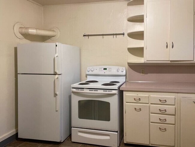 2159 Harris Aly in Eugene, OR - Foto de edificio - Building Photo