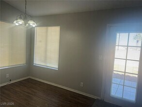 948 Chaps Cir in Henderson, NV - Building Photo - Building Photo