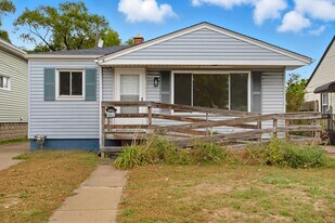 344 Chestnut Ave in Hazel Park, MI - Building Photo