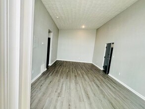 9037 S Eldorado Dr in Indianapolis, IN - Building Photo - Building Photo