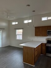 5564 E Camden St in Tucson, AZ - Foto de edificio - Building Photo