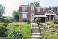 401 PLEASANT St photo'