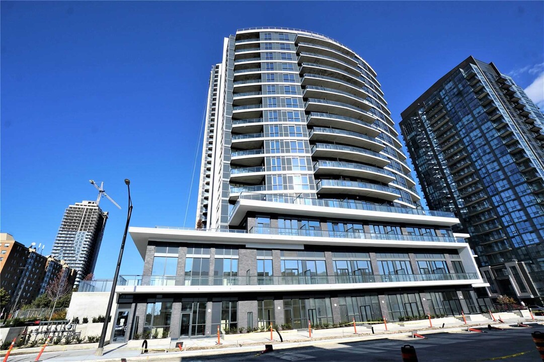 65-265 Watergarden Dr in Mississauga, ON - Building Photo