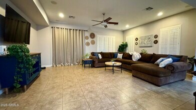 2531 E Iris Dr in Chandler, AZ - Building Photo - Building Photo