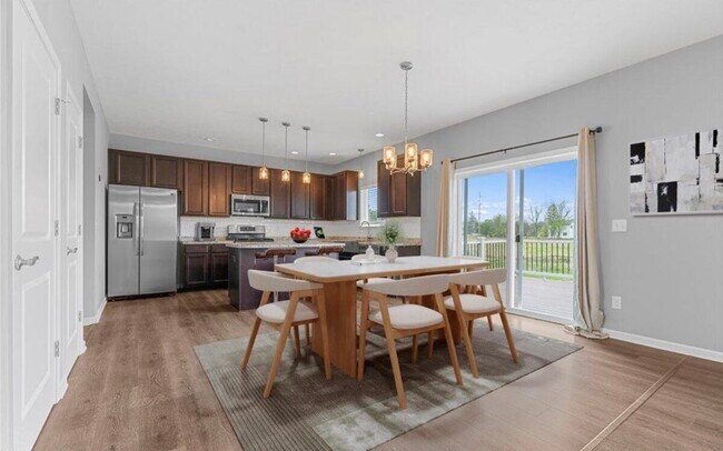 4535 Harper Rd in Holt, MI - Building Photo - Building Photo