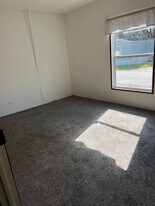 130 Burke Dr in Springfield, GA - Building Photo