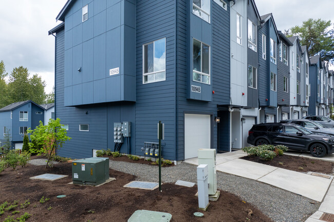 Northmark Townhomes at Beardslee in Bothell, WA - Foto de edificio - Building Photo