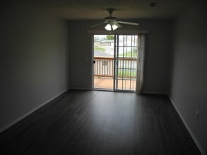 130 Humanity Ln in Branson, MO - Foto de edificio - Building Photo