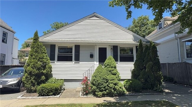 property at 25 Thurston Ave