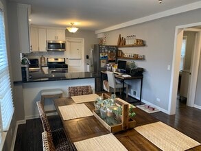 146 N Brockway St in Palatine, IL - Building Photo - Building Photo