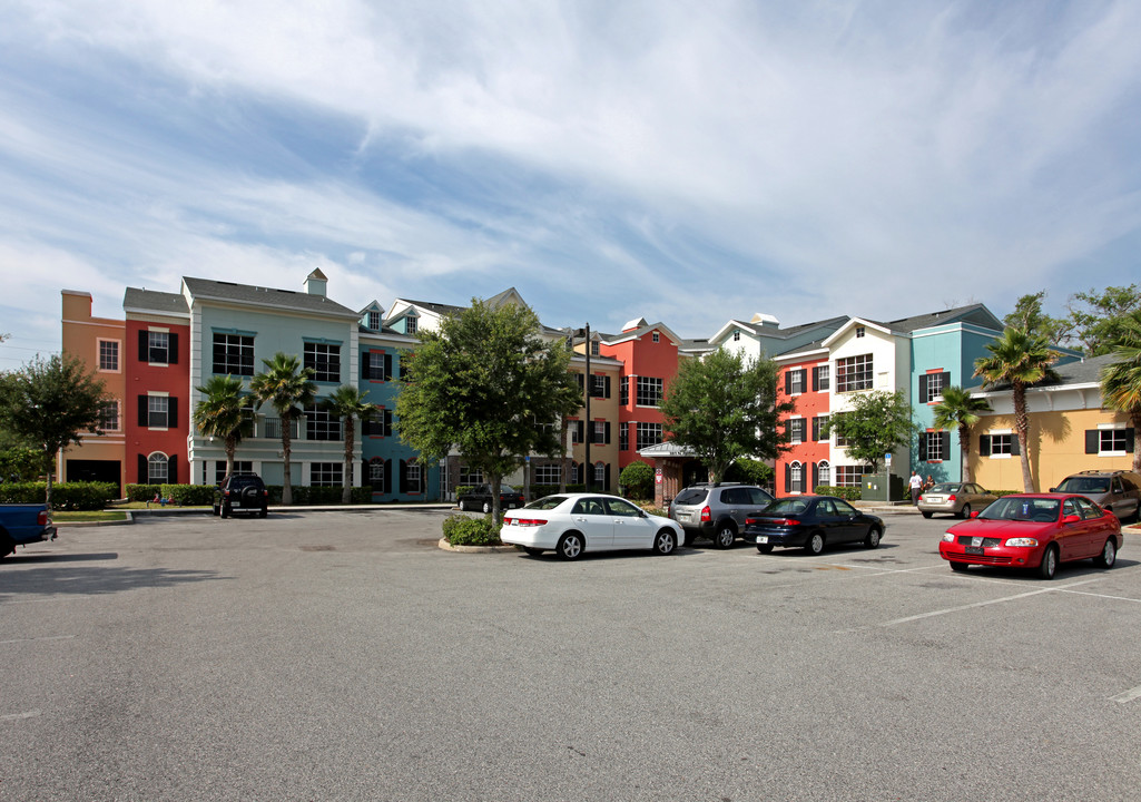 The Villas at Hampton Park in Orlando, FL - Building Photo