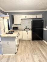 111 Sagun Dr in Fredericksburg, VA - Building Photo