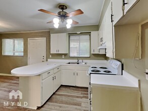 1724 Breckenridge St in Texarkana, TX - Building Photo - Building Photo