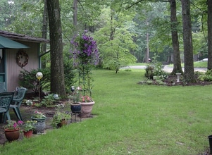 605 Austin Ln in Herndon, VA - Foto de edificio - Building Photo