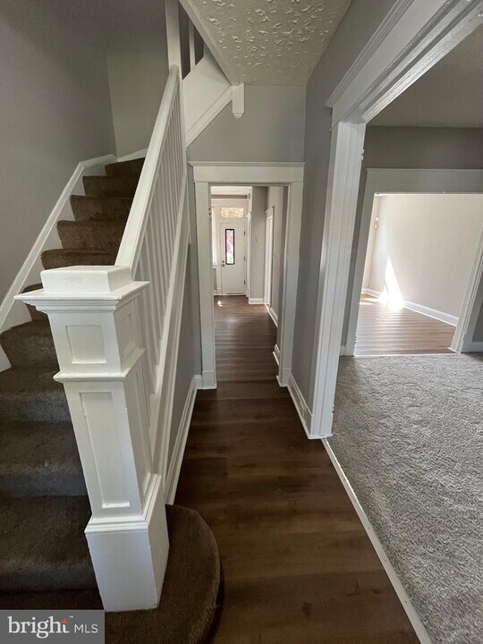 3225 Normount Ave Photo