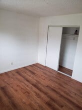 2114 Peppertree Way, Unit #4 in Antioch, CA - Foto de edificio - Building Photo
