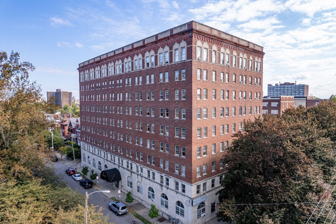 Mayflower Apartments in Louisville, KY - Building Photo