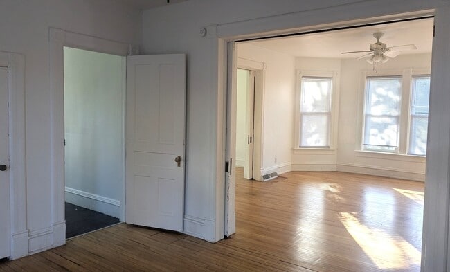 property at 122 North St