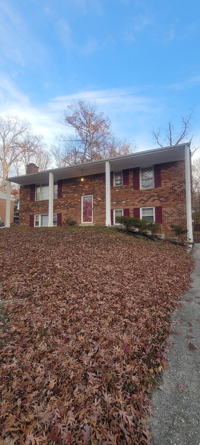 7006 Coolridge Dr in Temple Hills, MD - Building Photo - Building Photo