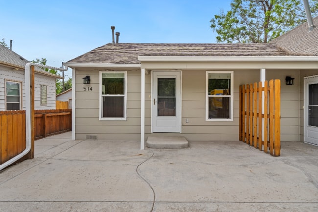 property at 514 E 1st St