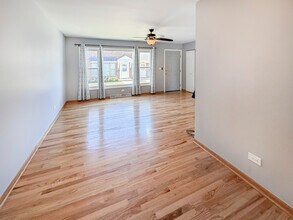 213 Lafayette St in Wood Dale, IL - Building Photo - Building Photo