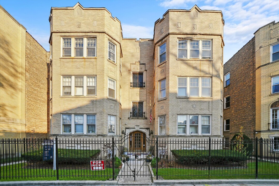 6231 N Francisco Ave in Chicago, IL - Building Photo