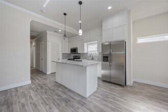 2708 Sam Wilson St in Houston, TX - Building Photo - Building Photo