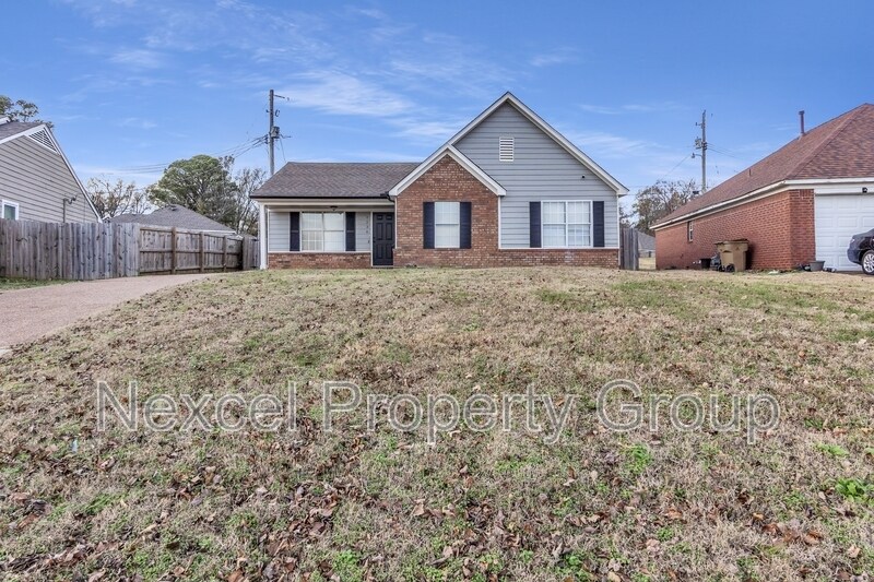 4236 Appian Dr in Memphis, TN - Building Photo