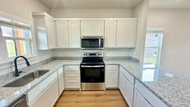 532 Cosmos St in Centerton, AR - Building Photo - Building Photo