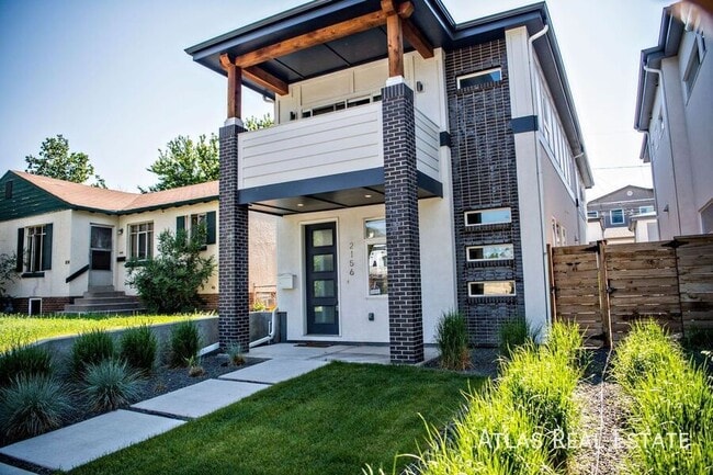 2156 S Sherman St in Denver, CO - Building Photo - Building Photo