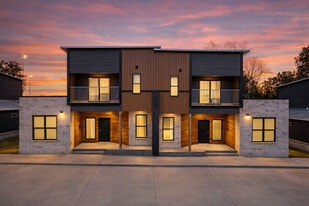 University Park Place in Fort Smith, AR - Building Photo