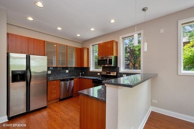 1458 N Artesian Ave in Chicago, IL - Building Photo - Building Photo