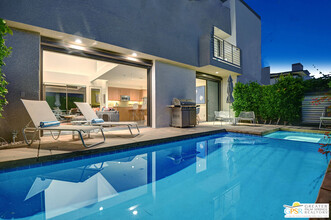 1456 E Baristo Rd in Palm Springs, CA - Building Photo - Building Photo