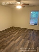 103 W Victoria Ct in Greenville, NC - Building Photo - Building Photo