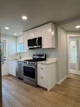 2914 Ellis St, Unit #102 in Bellingham, WA - Building Photo - Building Photo