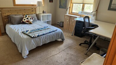 24728 Foothills Dr N in Golden, CO - Building Photo - Building Photo