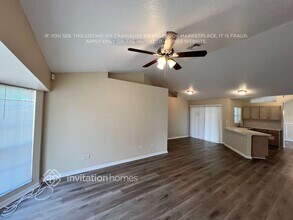 1933 SW Lennox St in Port St. Lucie, FL - Building Photo - Building Photo