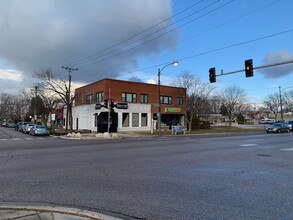 7958 W Belmont Ave in Chicago, IL - Building Photo - Building Photo