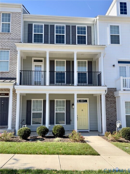 6928 Leire Ln in Chesterfield, VA - Building Photo
