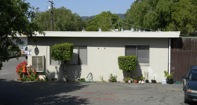 2651 Contra Costa Blvd in Pleasant Hill, CA - Building Photo - Building Photo