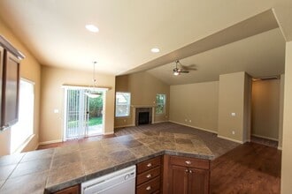 21234 Capella Pl in Bend, OR - Building Photo - Building Photo