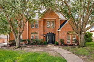 713 Paul Dr in Hurst, TX - Building Photo