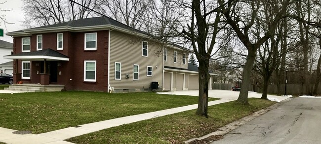 property at 76 Ayrault Dr